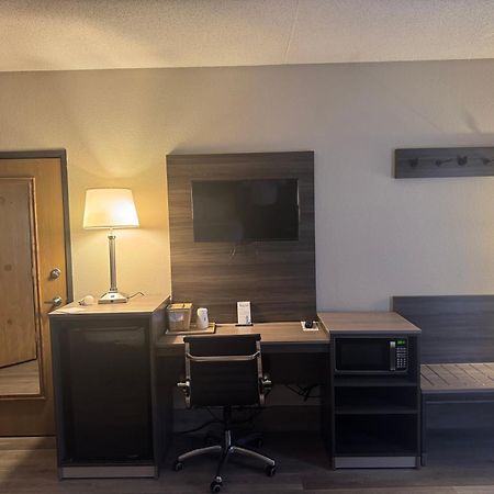 Ramada By Wyndham Platte City Kci Airport Extérieur photo