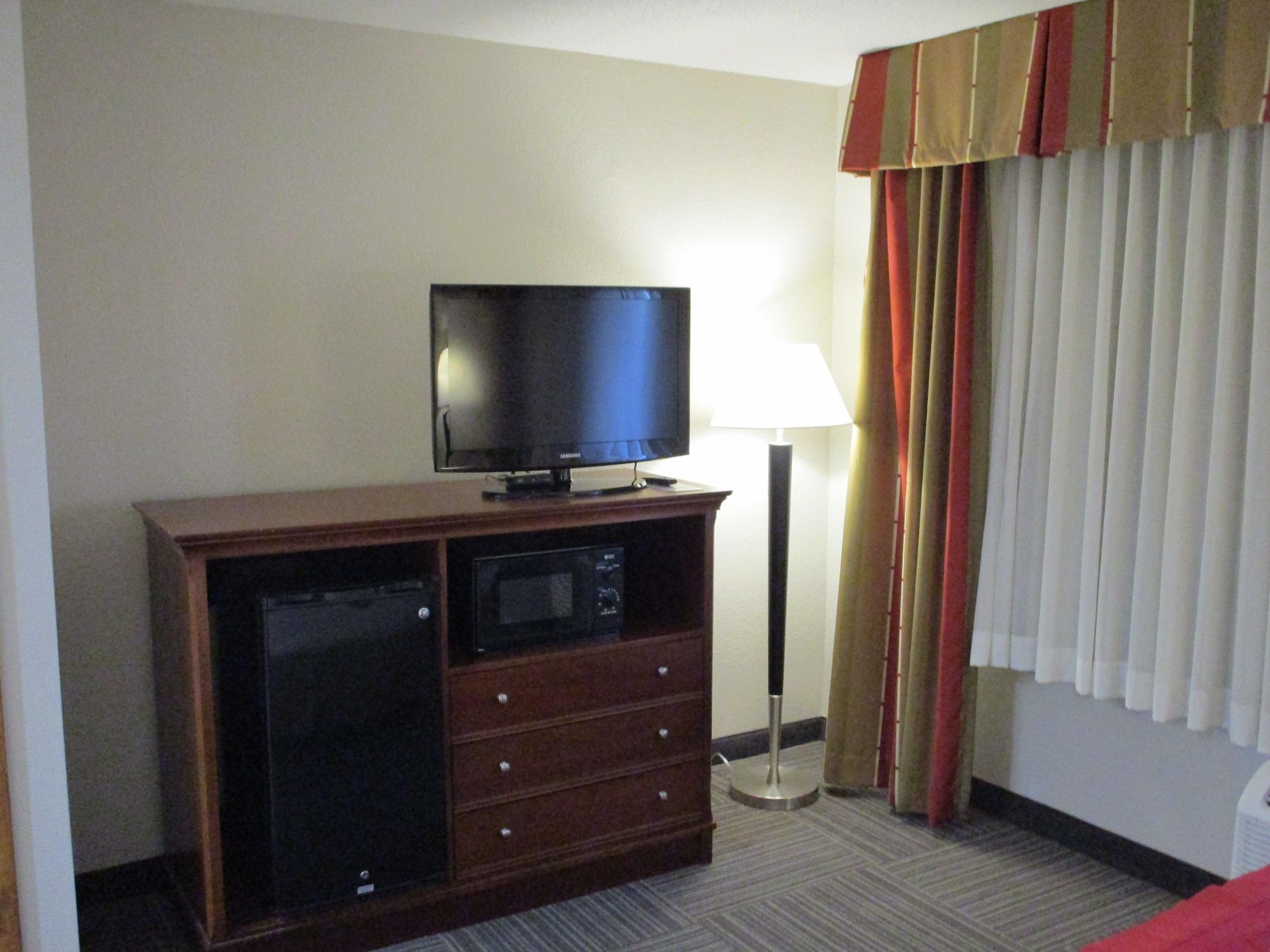 Ramada By Wyndham Platte City Kci Airport Extérieur photo