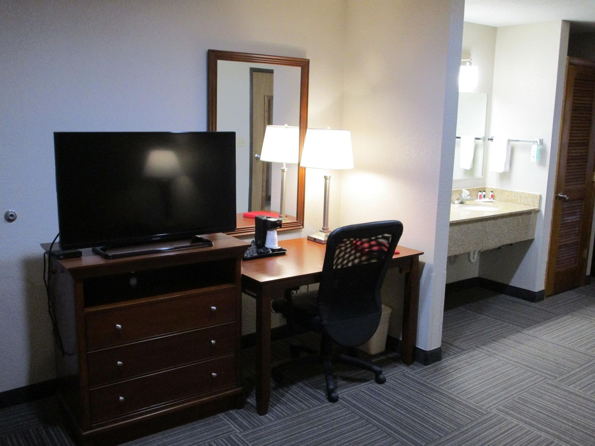 Ramada By Wyndham Platte City Kci Airport Extérieur photo
