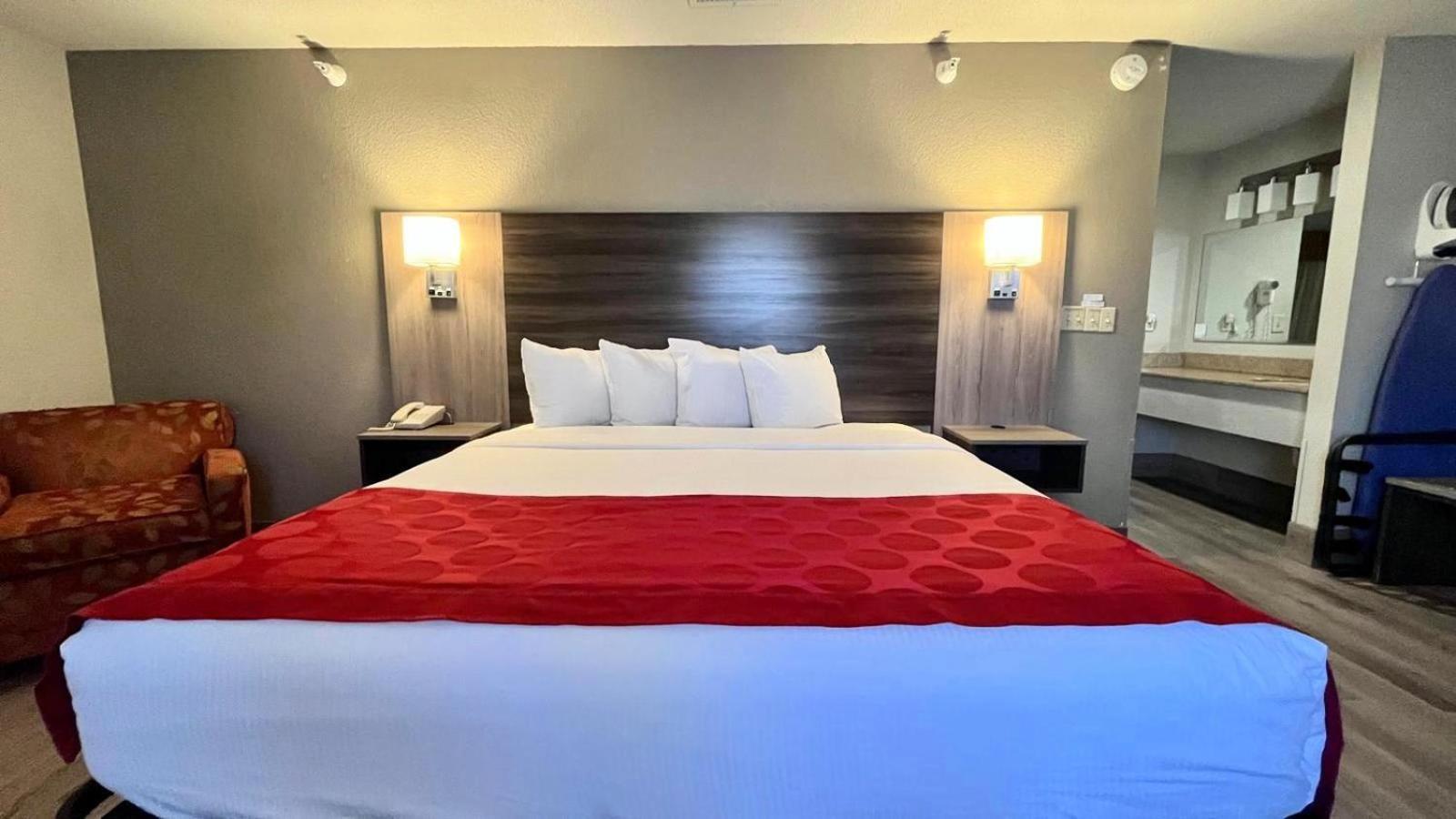 Ramada By Wyndham Platte City Kci Airport Extérieur photo